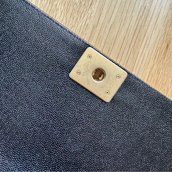 EUC CHANEL Boy Bag Black Caviar Chevron Leather Brushed Gold Hardware Old Medium - Picture 5 of 15